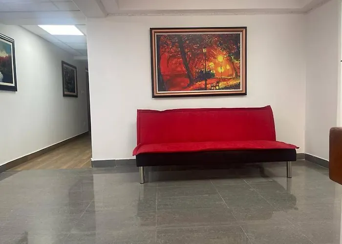 Departamento Comodo Y Tranquilo En Miraflores